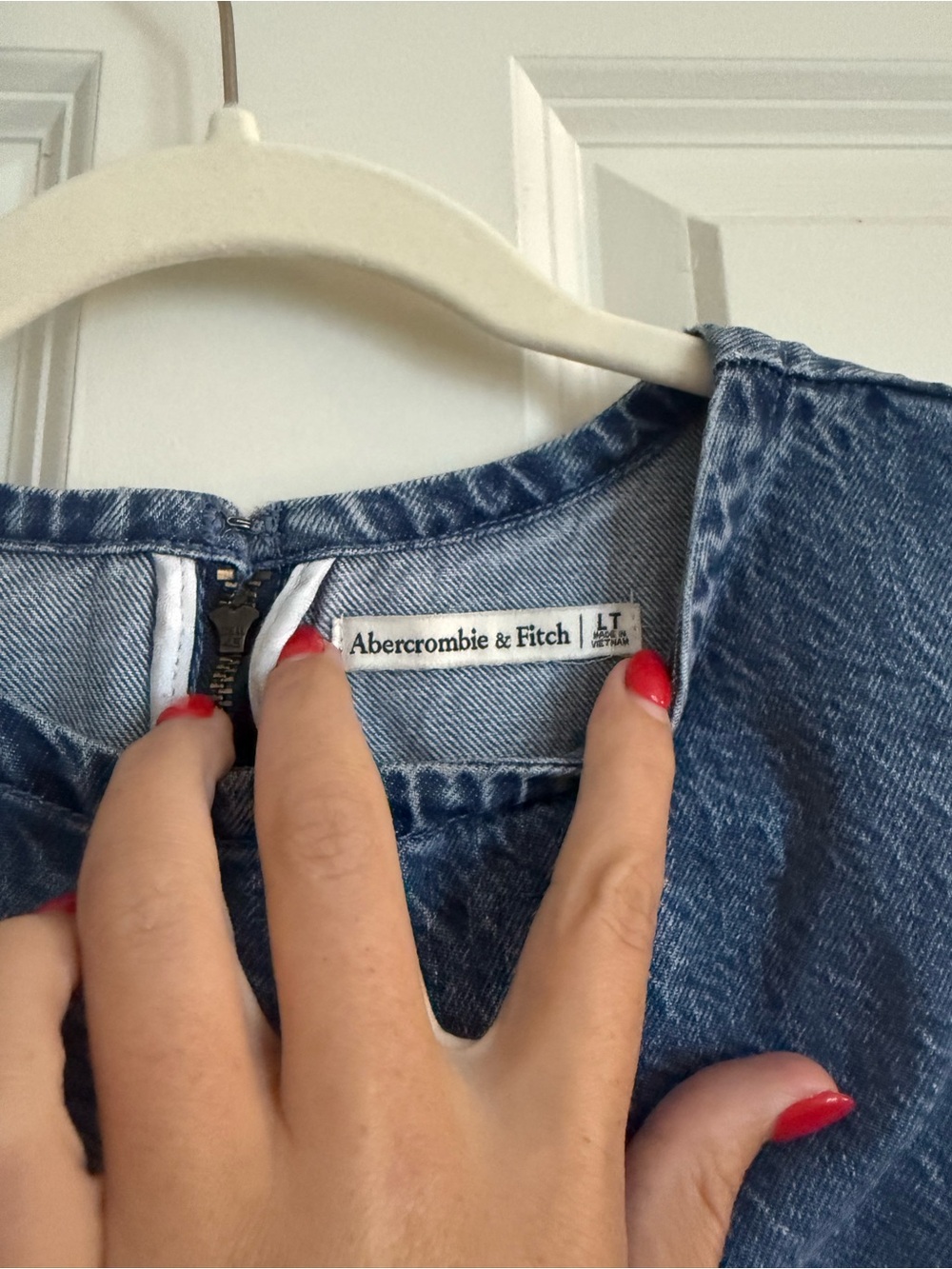 Abercrombie Denim Shift Mini Dress - Picture 5 of 9